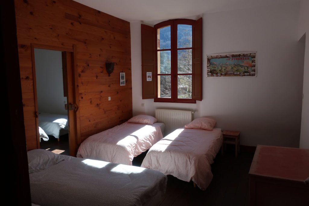 gîte d'étape de Lescolan GRP Tour du Val du Garbet